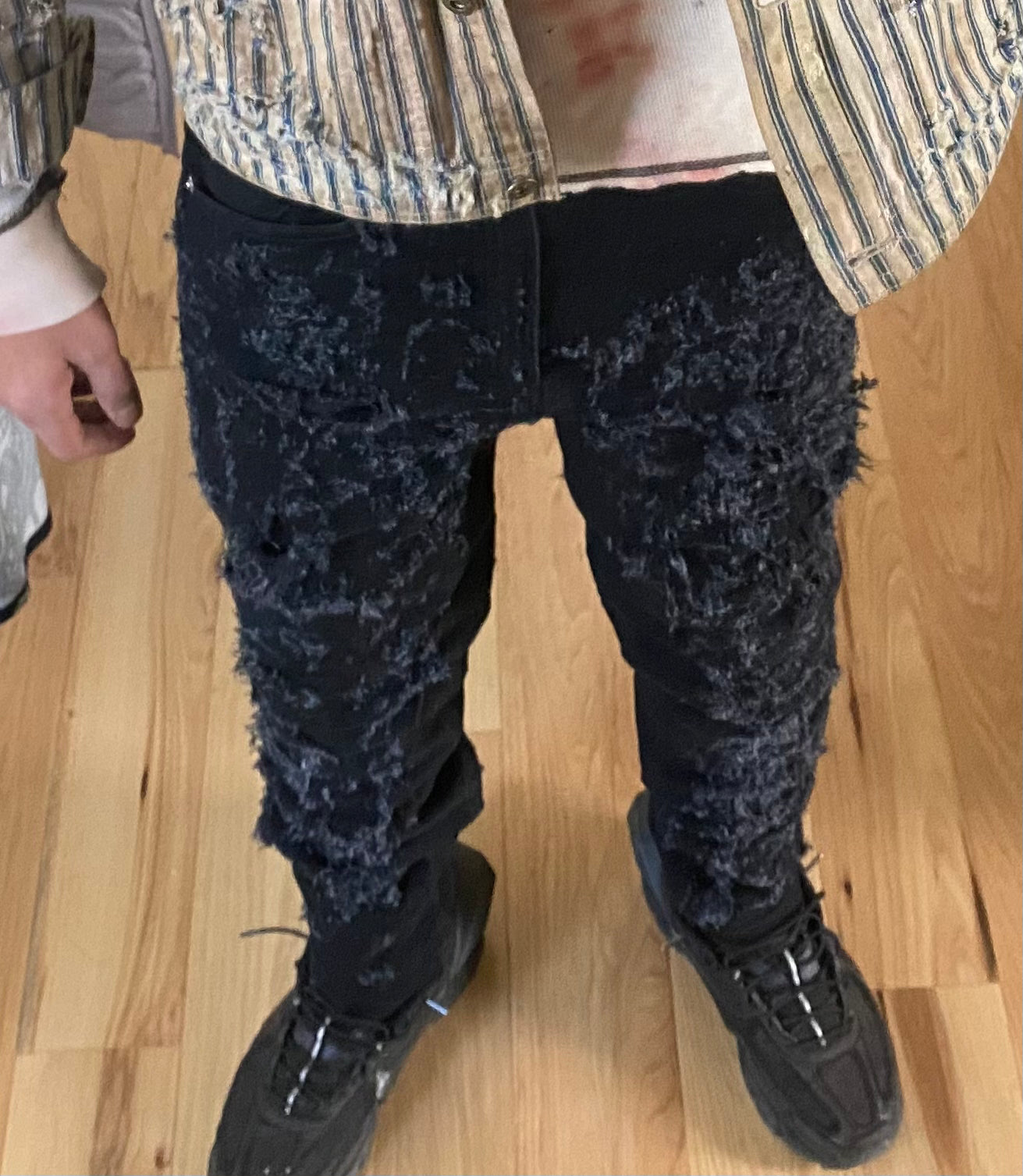 APC Distressed Denim SZ. 31