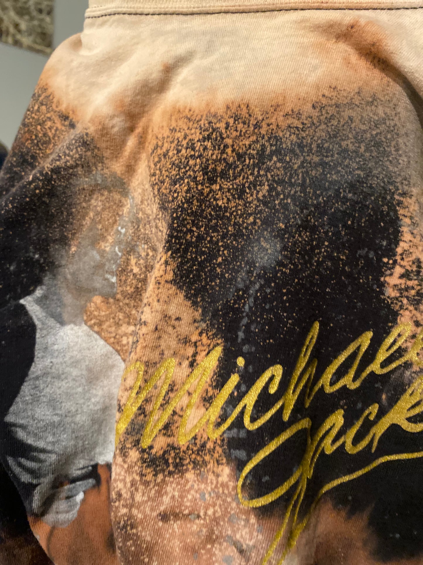 Michael Jackson “On Fire” Tee Size M